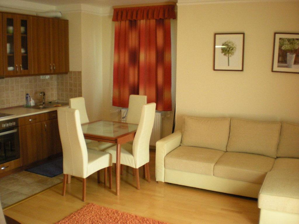 Apartman Golf Lux Bük Zimmer foto