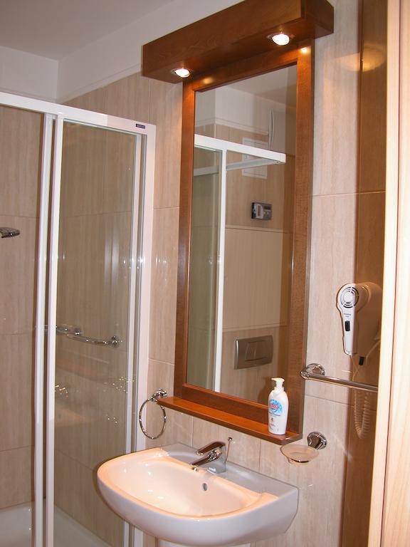 Apartman Golf Lux Bük Zimmer foto
